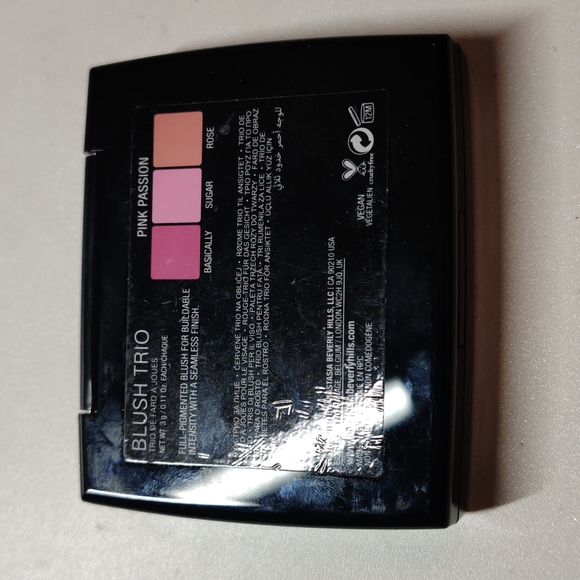 Anastasia Beverly Hills Blush Trio Pink Passion - Picture 2 of 2
